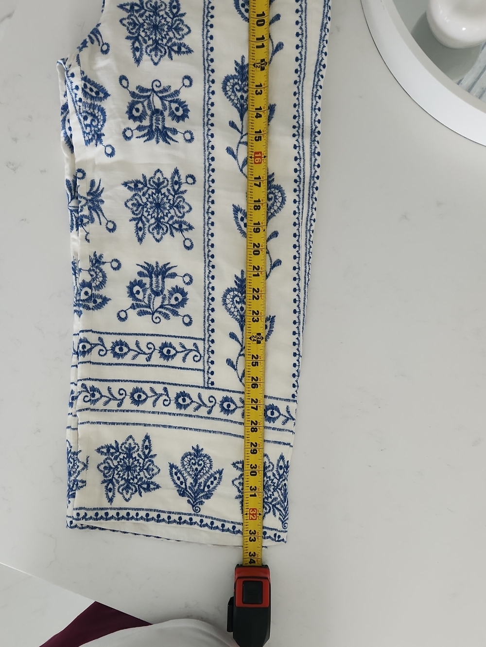 Zara Cream Wide-Leg Capris with Blue Embroidered Floral Print - Picture 13 of 13